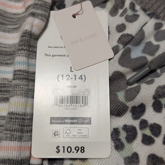 TWO Secret Treasure pajama pair gray lounge joggers cheetah and striped print - Picture 5 of 5